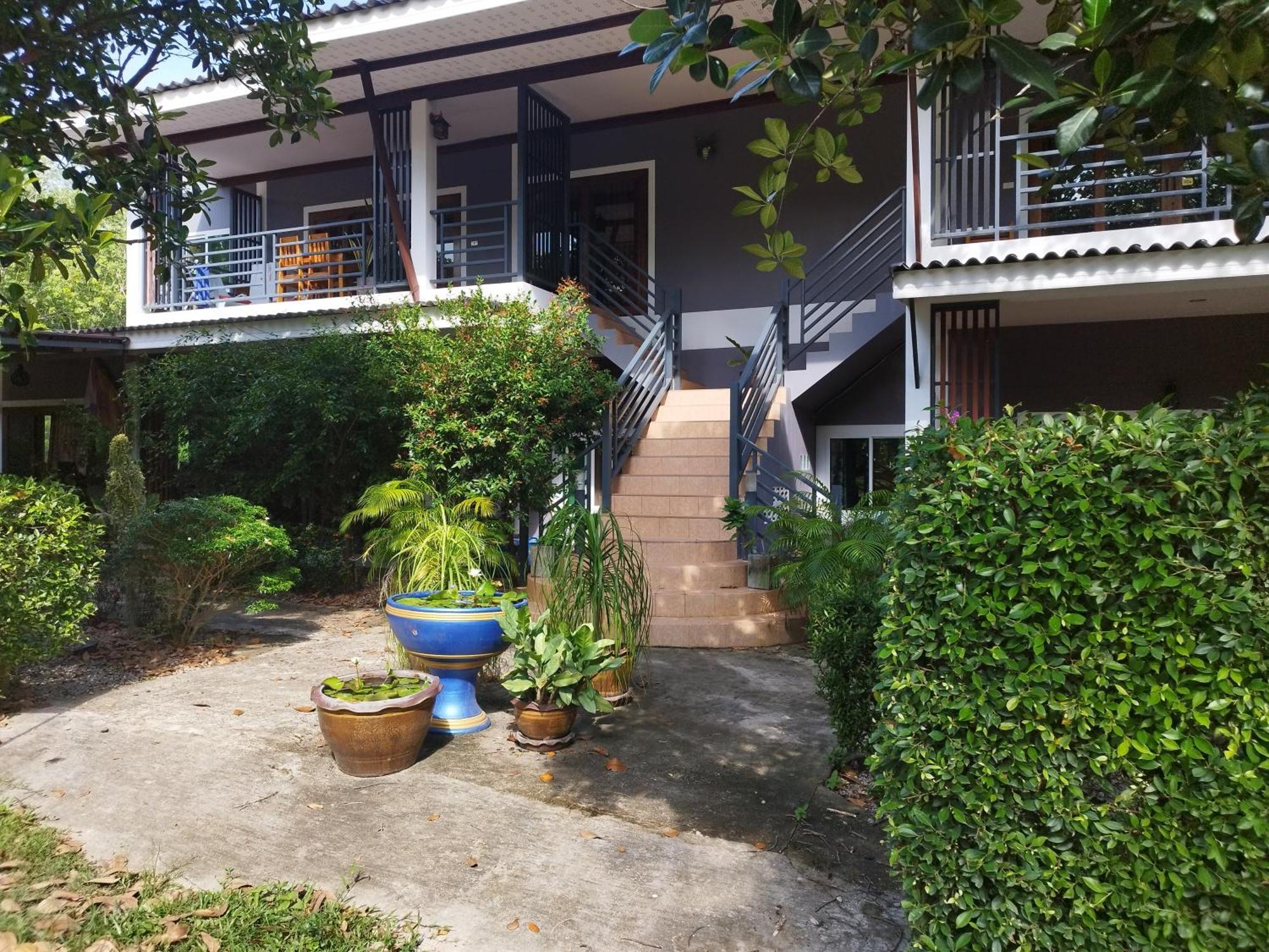 Palm Garden House Apartment Koh Lanta Exterior photo