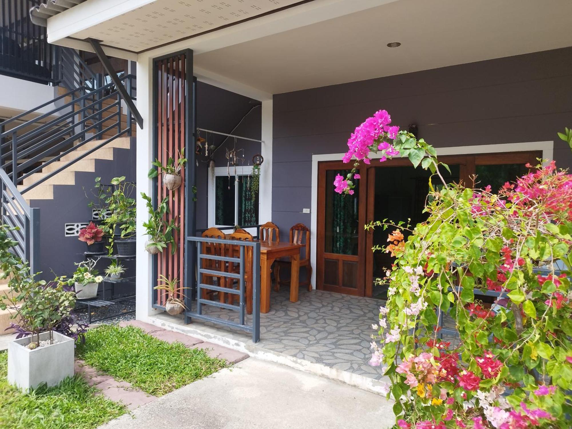 Palm Garden House Apartment Koh Lanta Exterior photo